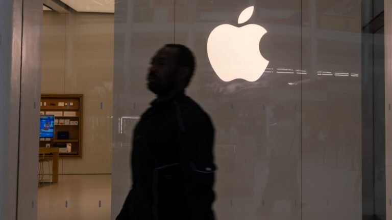Apple options are doing something unusual into earnings