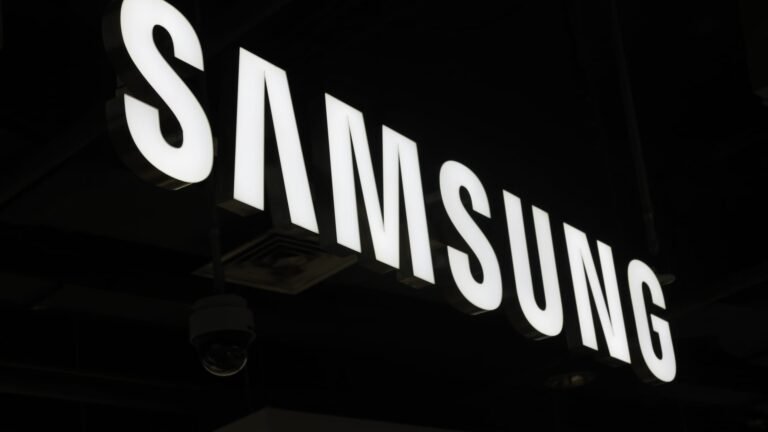 Samsung Electronics second-quarter operating profit beats estimates