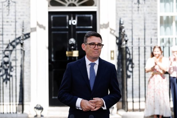 New UK prime minister unveils plan to ‘rewire government’ on first day in post