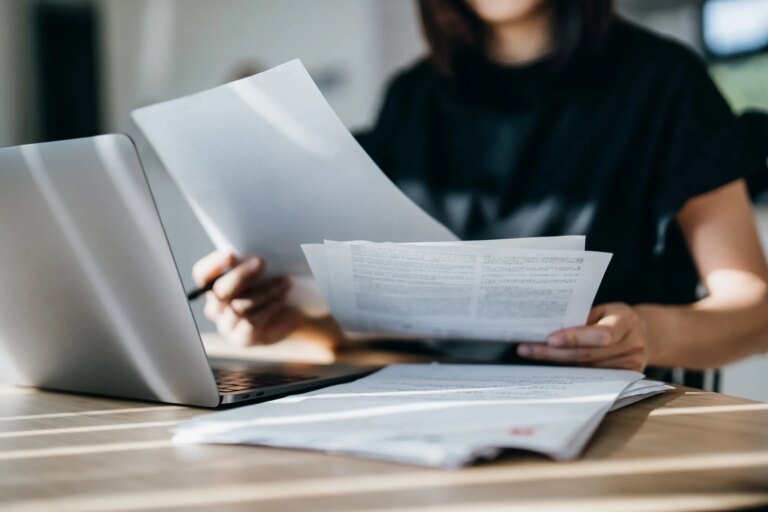 How to Remove Hunter Warfield from Credit Report