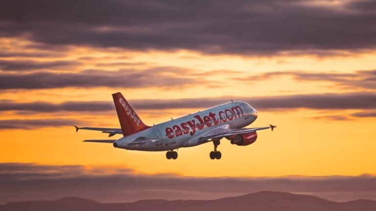 Apollo tops Castlelake with £5.7bn easyJet bid