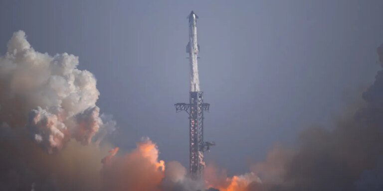 SpaceX’s Starship V3 deploys most advanced Starlink satellites then pulls off best re-entry yet