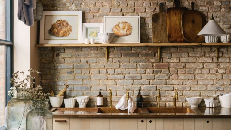 Why Designers Say Every Kitchen Needs Artwork – And How Much