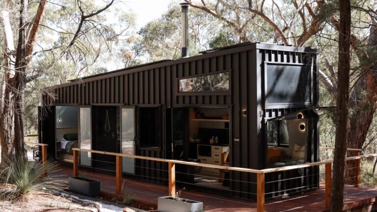 Shak Tiny House Opens up Everything to Outdoors, Even Bathroom