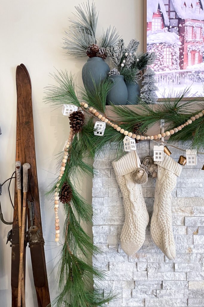 Layered Christmas Mantel Decor | The Happy Housie
