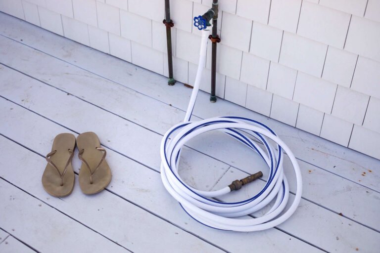 The Sand-Free Summer Cottage: 8 Ways to Keep the Beach at Bay