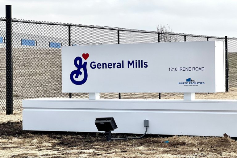 General Mills Recalls 730,000 Pillsbury Rolls for Possible Glass