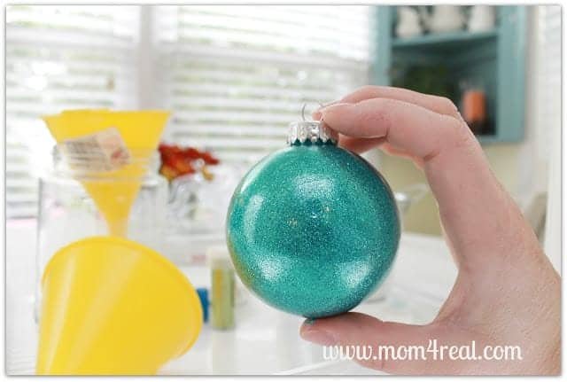 How to Make Glitter In Glass Ornaments