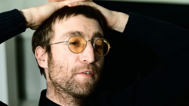 John Lennon’s 1971 Tittenhurst Home: Vertical Storage Genius