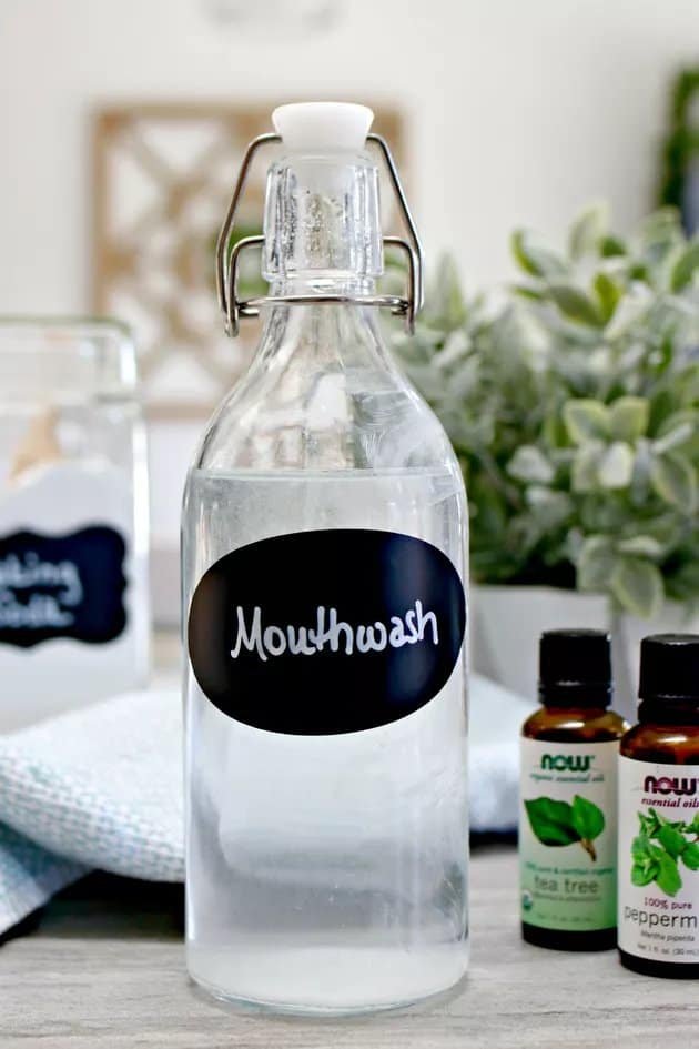 DIY Non-Toxic Mouthwash