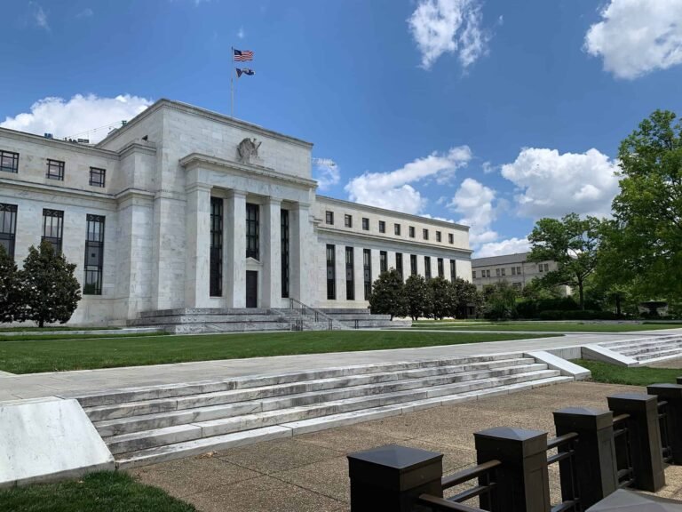 After a ‘Family Fight,’ FOMC Maintains Target Rate