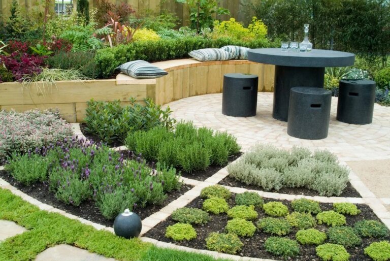 These 6 Herbs Belong in Your Landscaping, Not Just Your Vegetable Garden