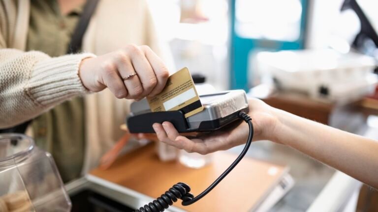 NY Fed: Credit card debt hits $1.26 trillion, K-shaped divide persists