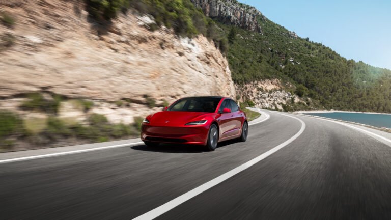 12 Worst Cars for Retirees Who Want To Travel