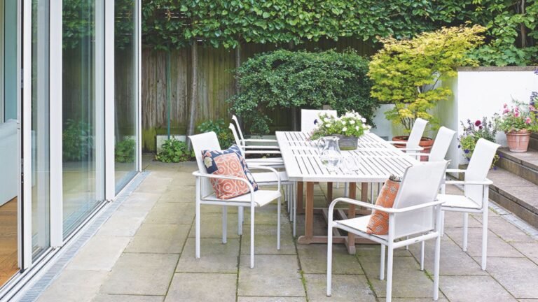 This Vinegar Naturally Cleans Patio Spaces Ahead of Fall