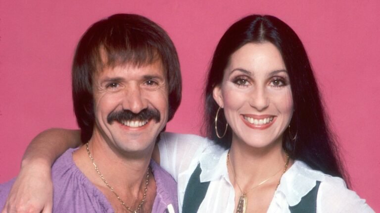 Cher and Sonny Bono’s Mid-Century Modern Chair Epitomized of ’60s Style