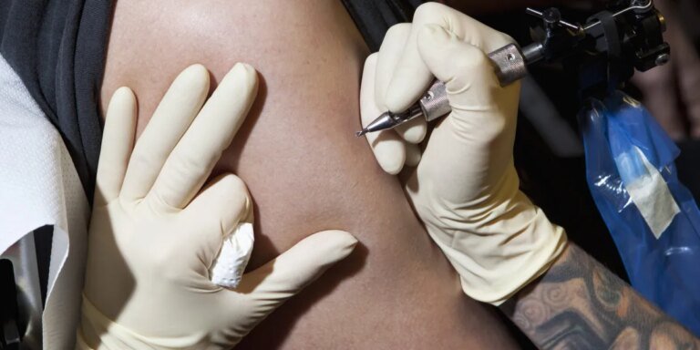 YC-backed AI startup faces backlash after founder offered interviews for tattoos, then apologized