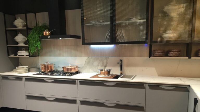 Glass-Front Cabinets Are Turning Kitchen Storage Into Display Space