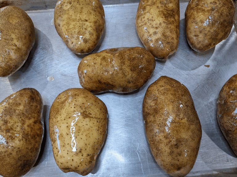 Baked Potatoes – Home-Ec 101