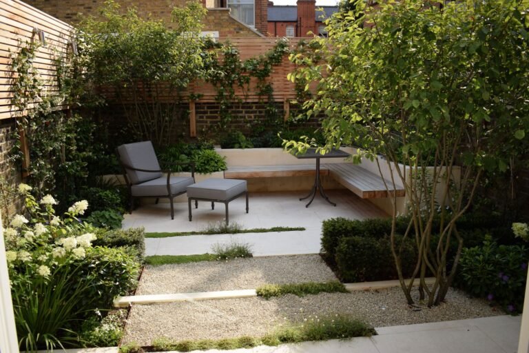 5 Reasons You Should Choose Big Plants for a Small Garden