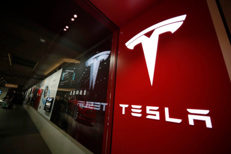 Pressured by Tesla, European Regulators Keep ‘Full Self-Driving’ Safety Data Secret