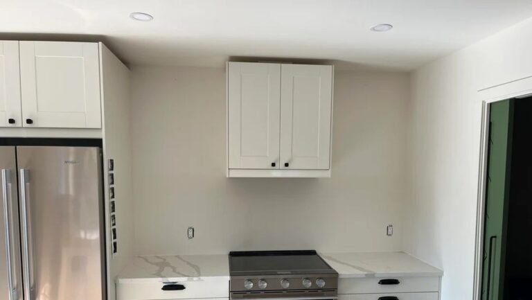 The Empty Wall Around the Range Became the Kitchen’s Focal Point