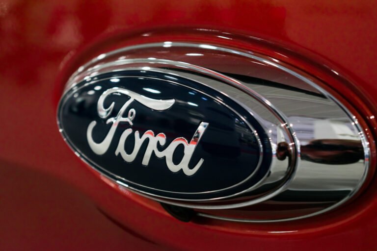 NHTSA Says Some Older Ford Cars, SUVs Pose Unreasonable Safety Risks