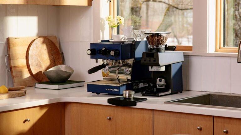 Yuck Coffee? Here’s What Your Machine Is Trying to Tell You