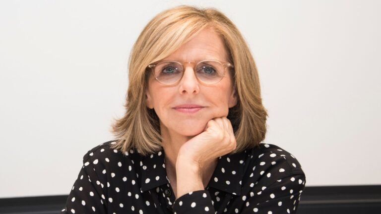 Nancy Meyers’s Study Is a Lesson in Floating Your Desk