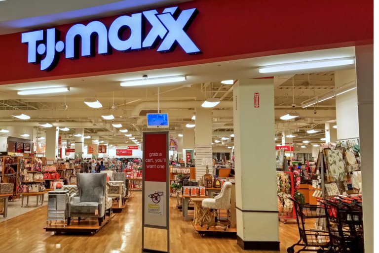 20 Cheap Home Decor Stores That Let You Deck Out Your Home for Less