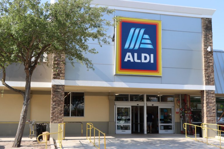 10 Things to Know Before Shopping at Aldi (Don’t Miss the ‘Aisle of Shame’)