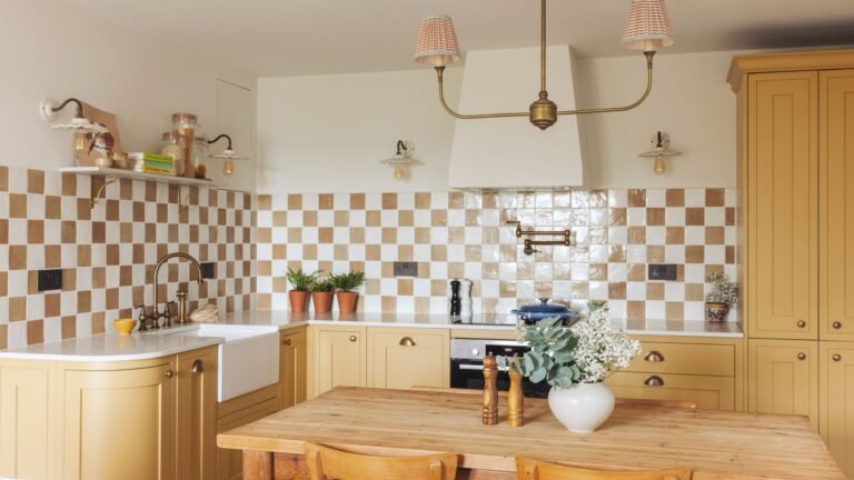 The Unexpected Color Replacing Gray Kitchens in 2026