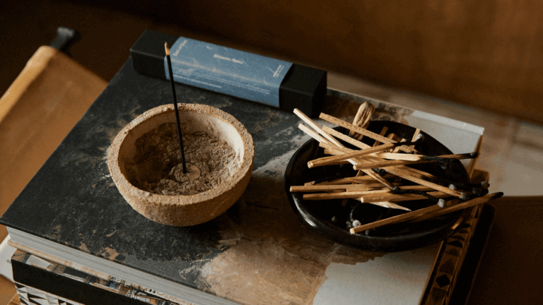 Japanese vs Indian Incense — What’s the Actual Difference?